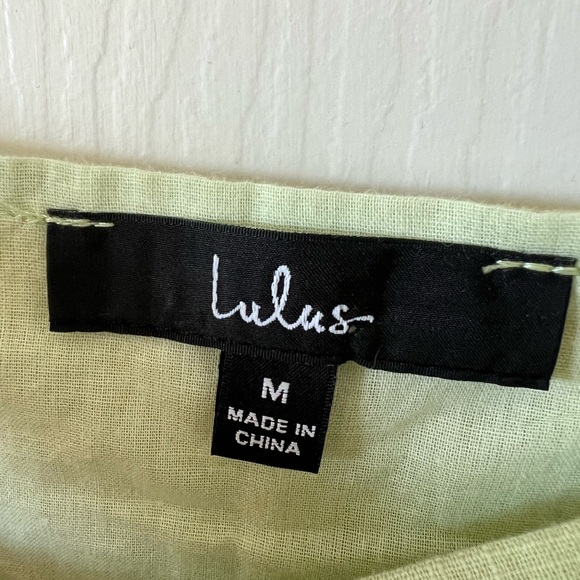 Lulu’s Ruffle Shoulder Overalls - Picture 3 of 4